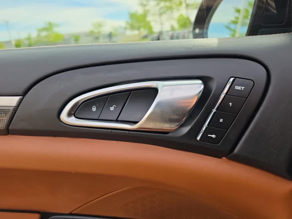 used 2016 Porsche Cayenne car