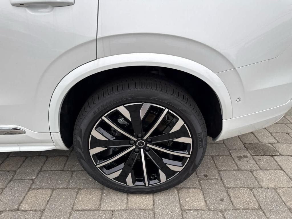 new 2026 Volvo XC90 car, priced at $75,749