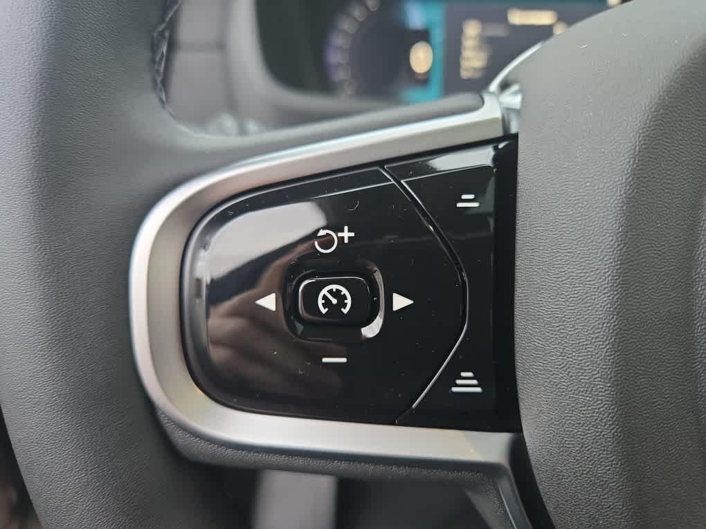 new 2026 Volvo XC90 car, priced at $73,424
