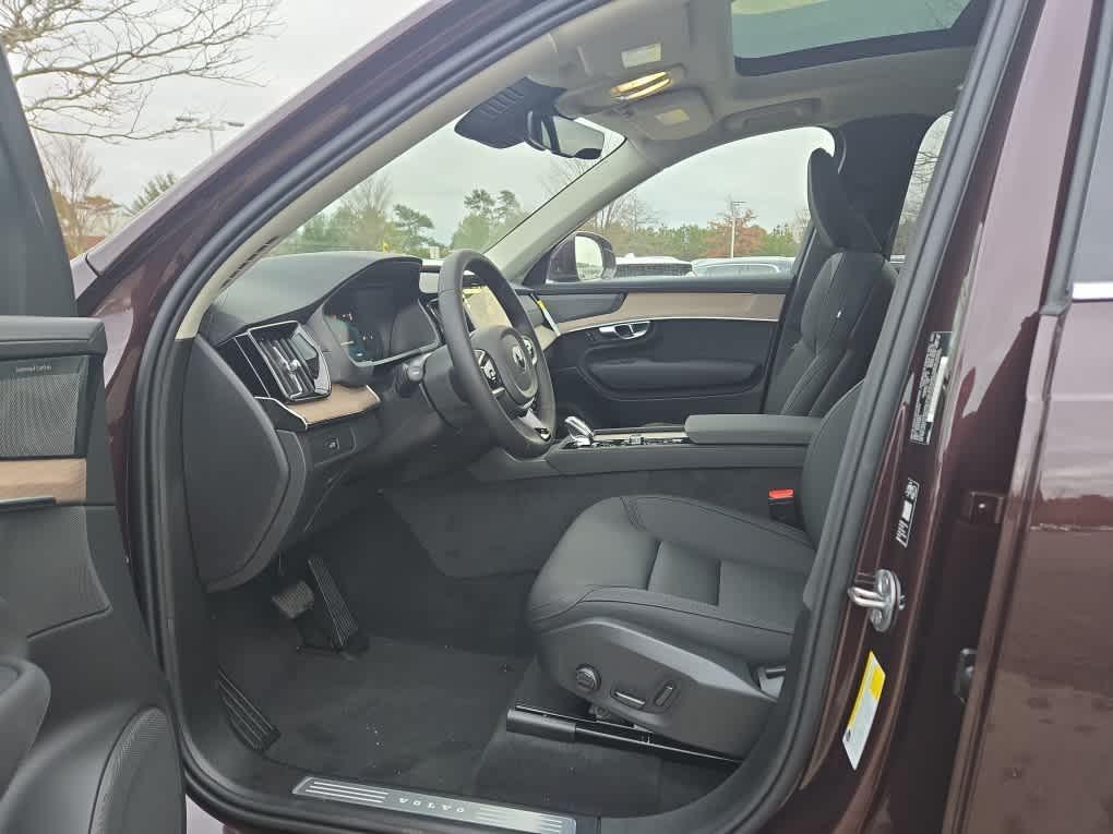 new 2026 Volvo XC90 car, priced at $73,424