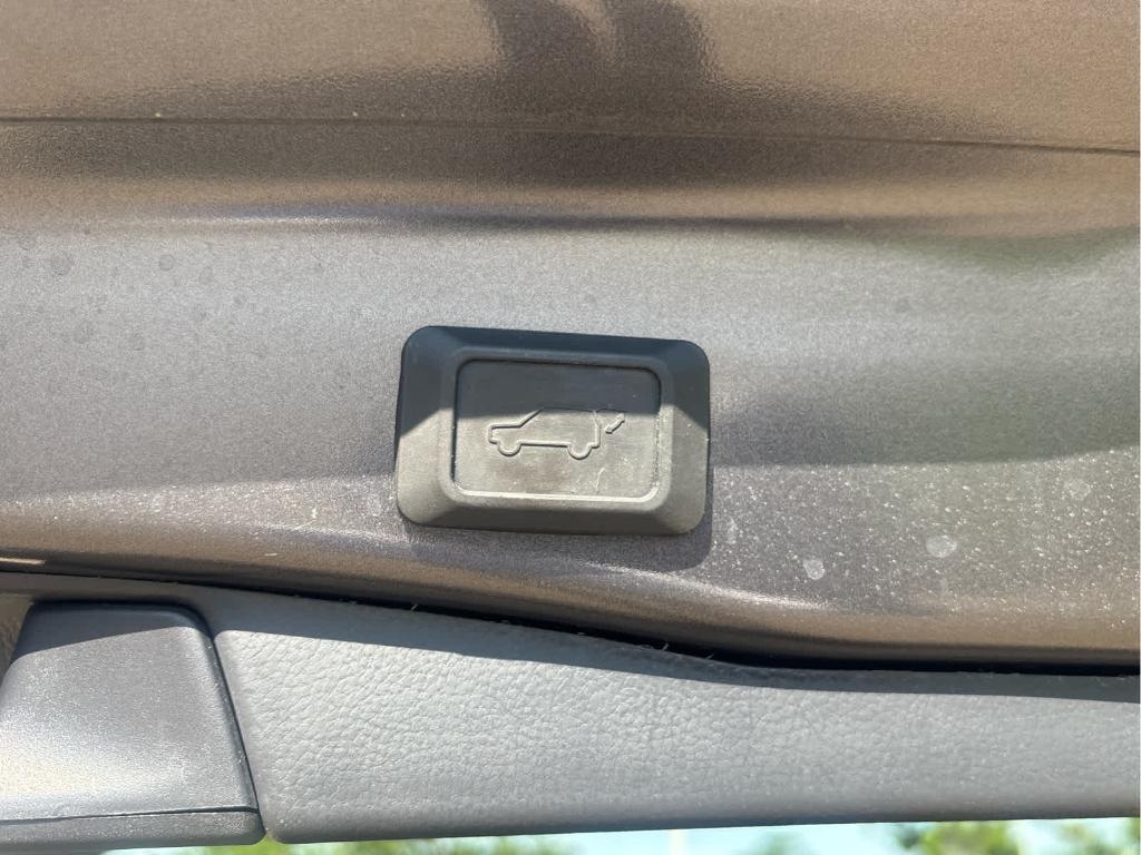 used 2022 Toyota RAV4 car, priced at $32,094