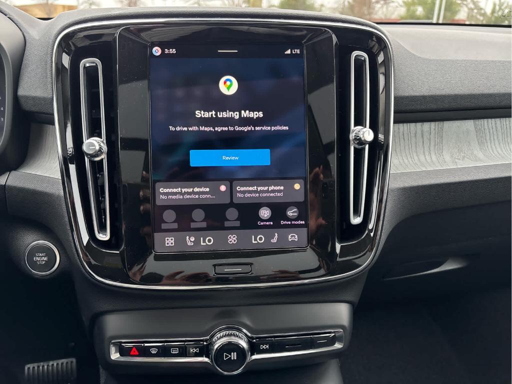 new 2026 Volvo XC40 car, priced at $50,045