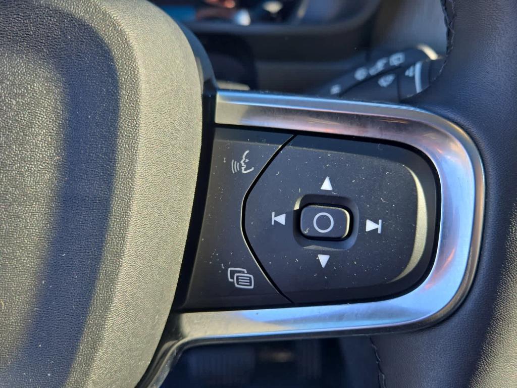 used 2023 Volvo XC40 car, priced at $31,500