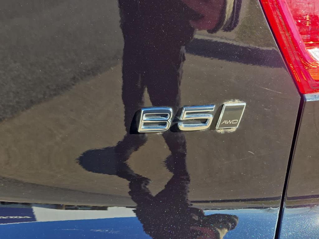 used 2023 Volvo XC40 car, priced at $31,500