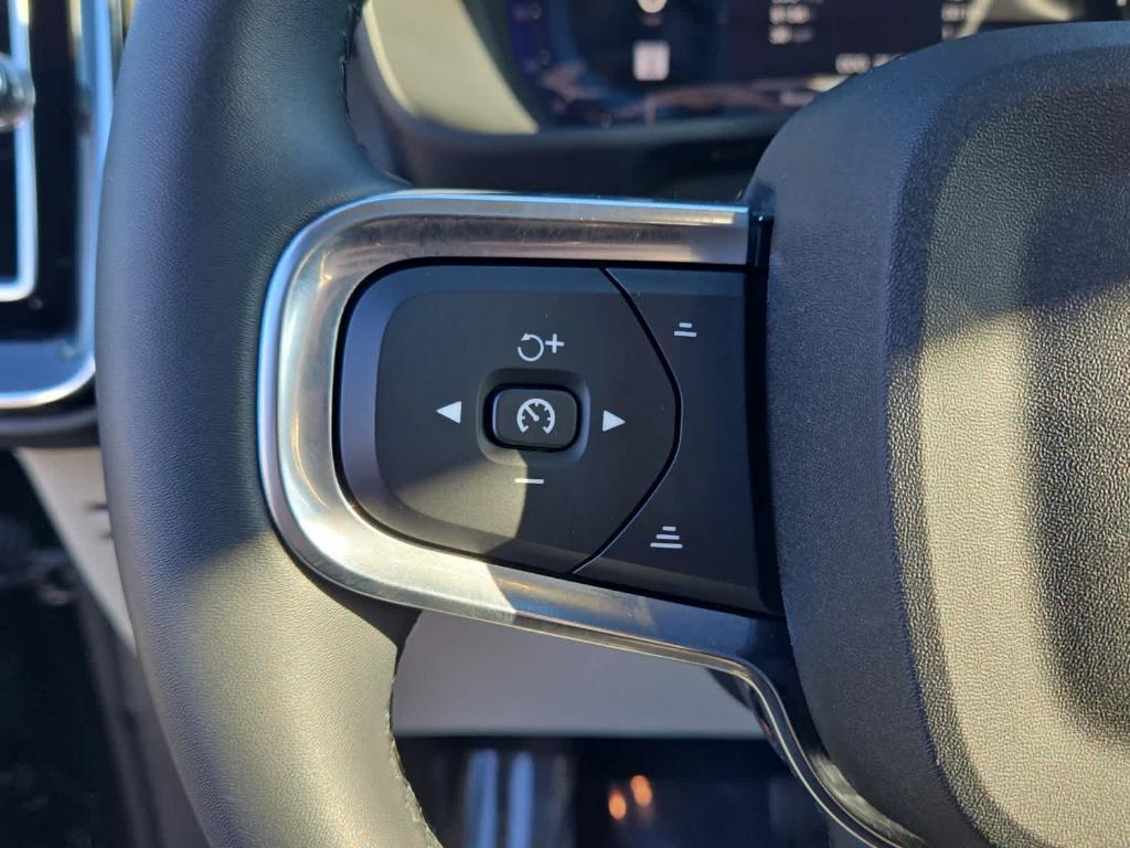 used 2023 Volvo XC40 car, priced at $31,500