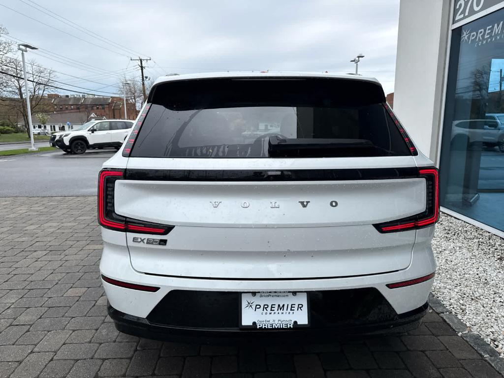 new 2026 Volvo EX90 car, priced at $84,184