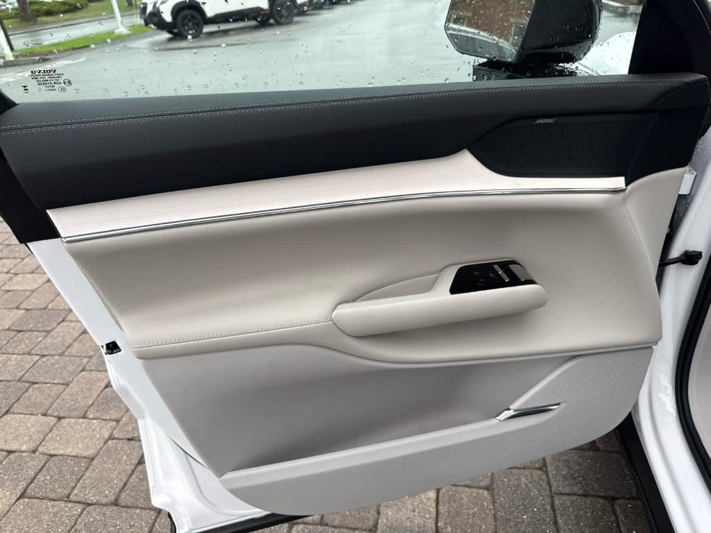 new 2026 Volvo EX90 car, priced at $84,184
