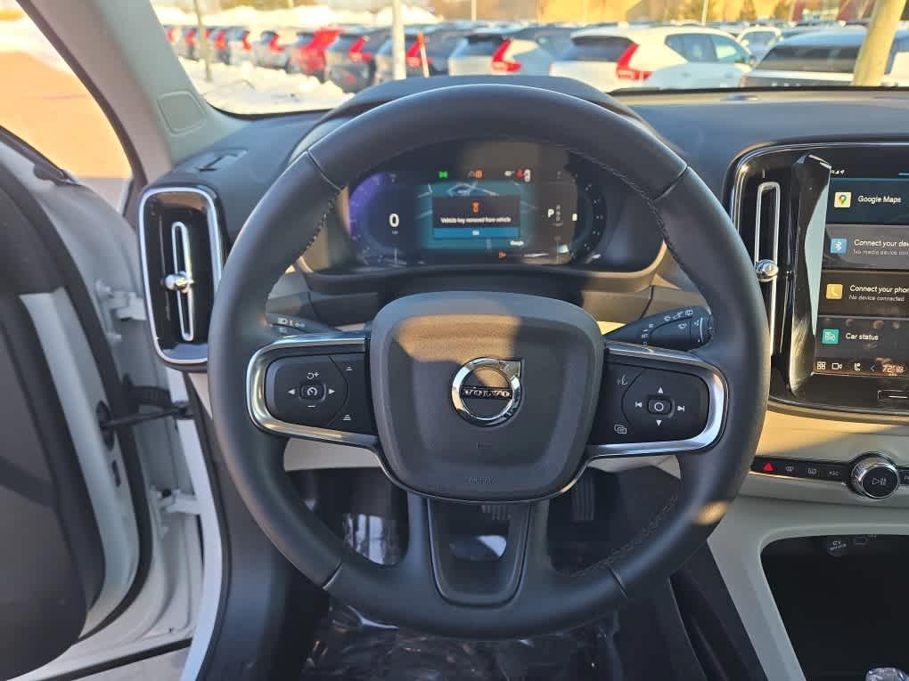 used 2023 Volvo XC40 car, priced at $28,900