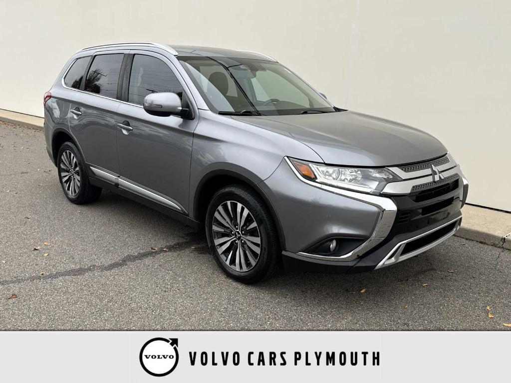 used 2020 Mitsubishi Outlander car, priced at $13,700