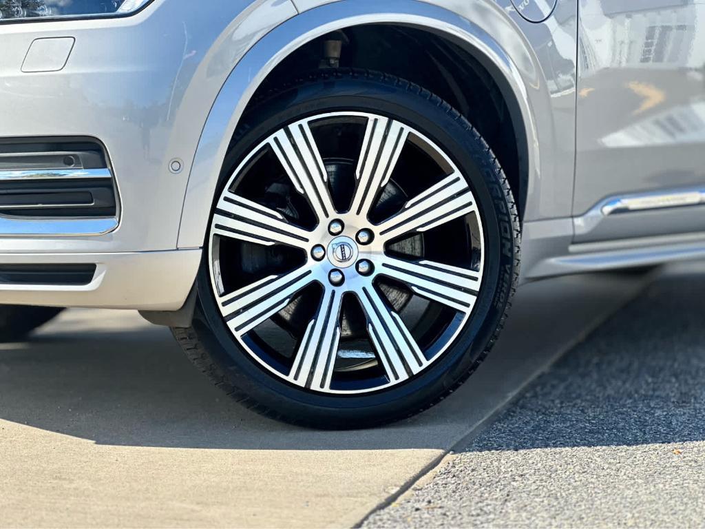 used 2023 Volvo XC90 Recharge Plug-In Hybrid car, priced at $44,296