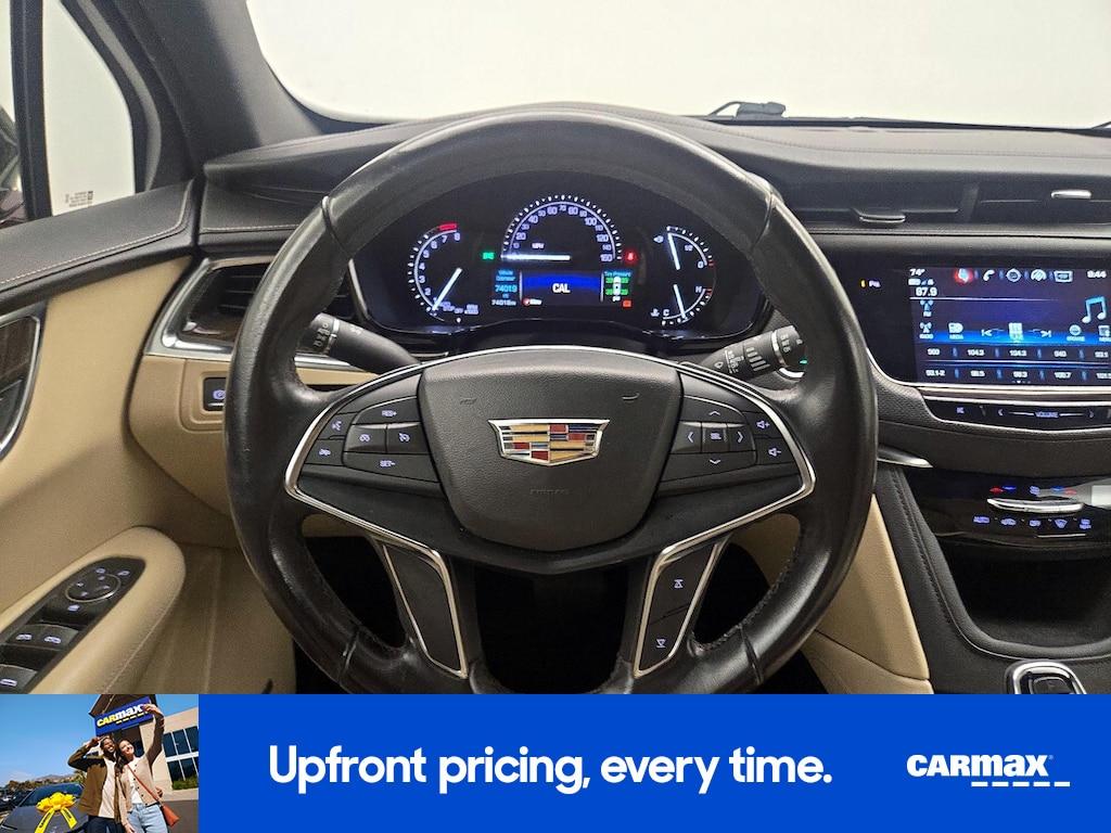 used 2019 Cadillac XT5 car, priced at $17,998