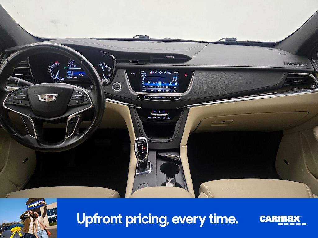 used 2019 Cadillac XT5 car, priced at $17,998