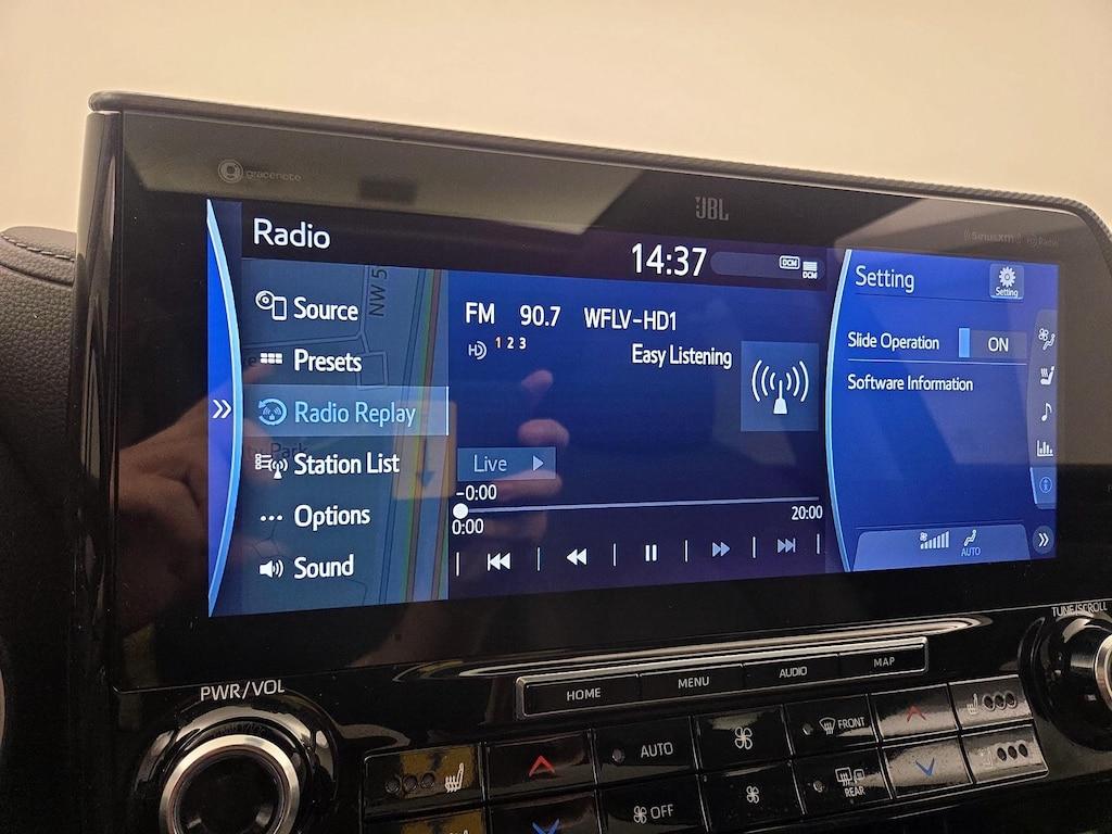 used 2022 Toyota Highlander car, priced at $35,998