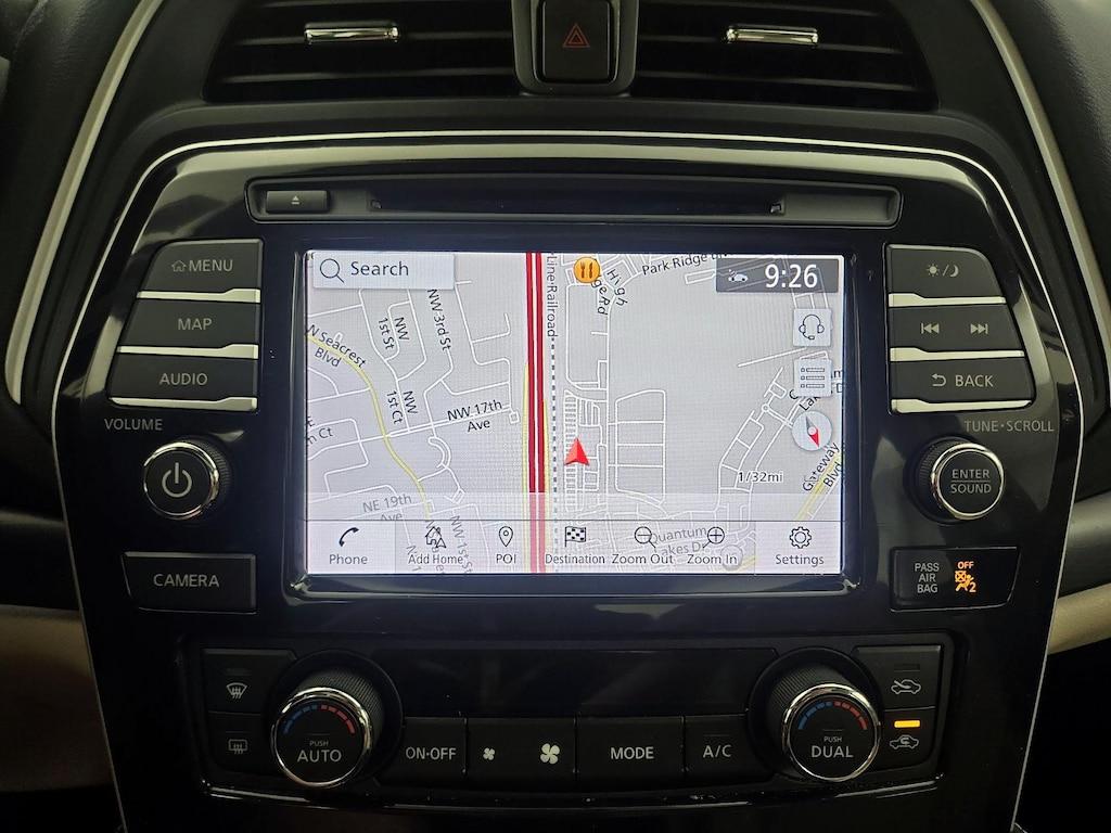 used 2023 Nissan Maxima car, priced at $30,998