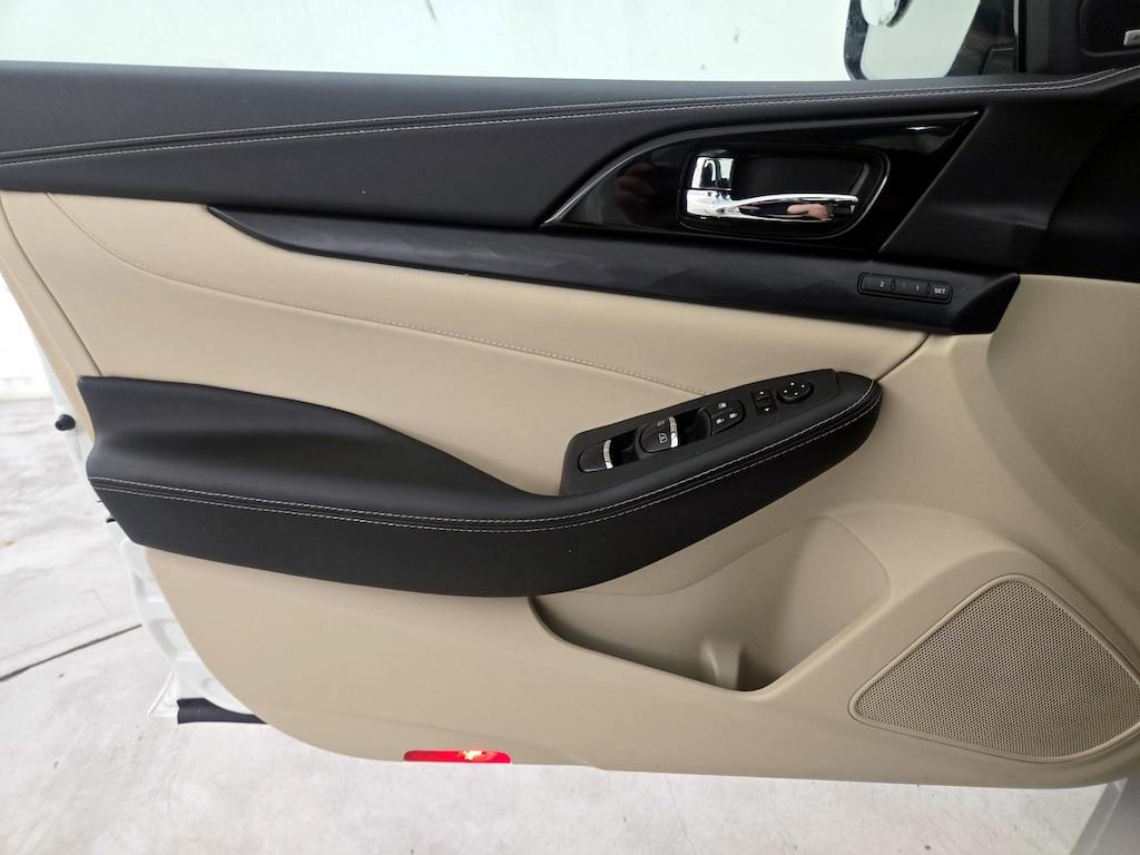 used 2023 Nissan Maxima car, priced at $30,998