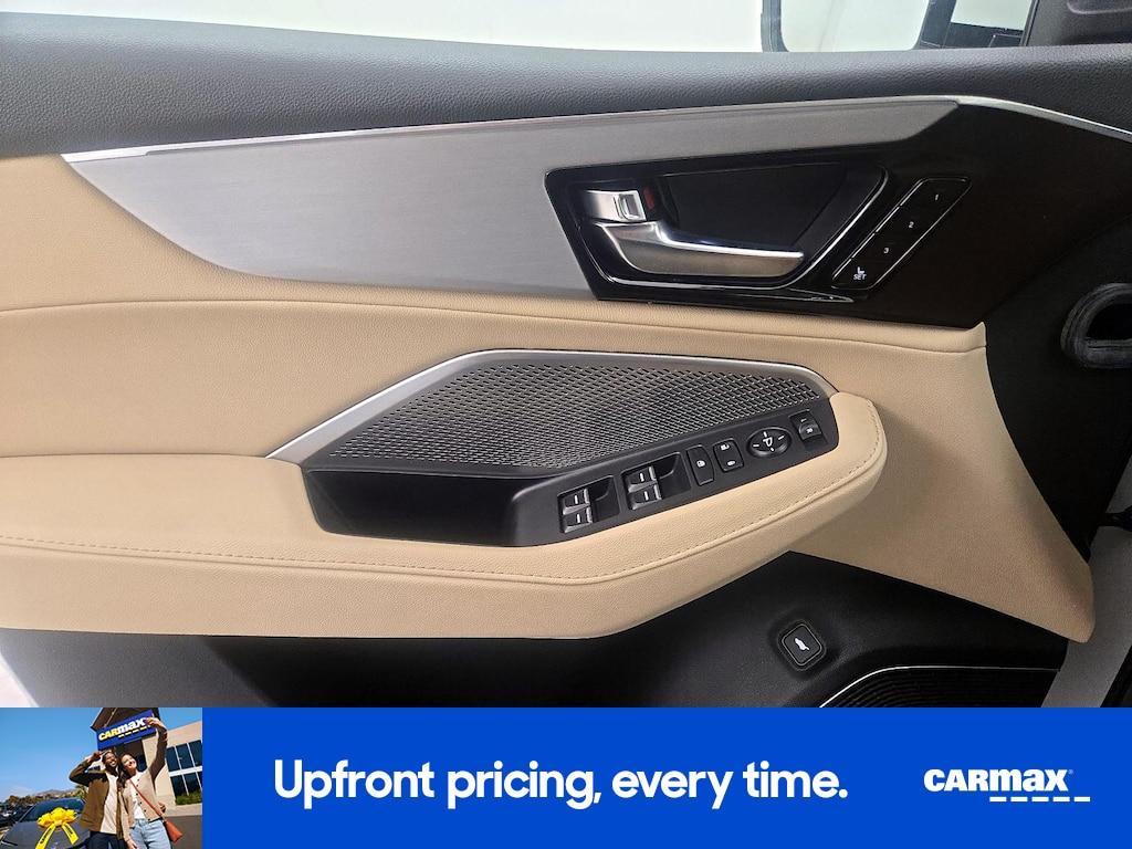 used 2024 Acura MDX car, priced at $42,998