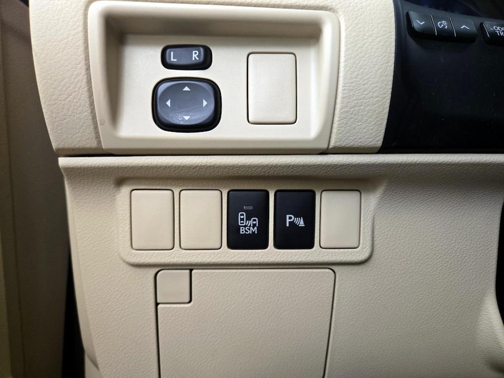 used 2015 Lexus ES 350 car, priced at $21,998