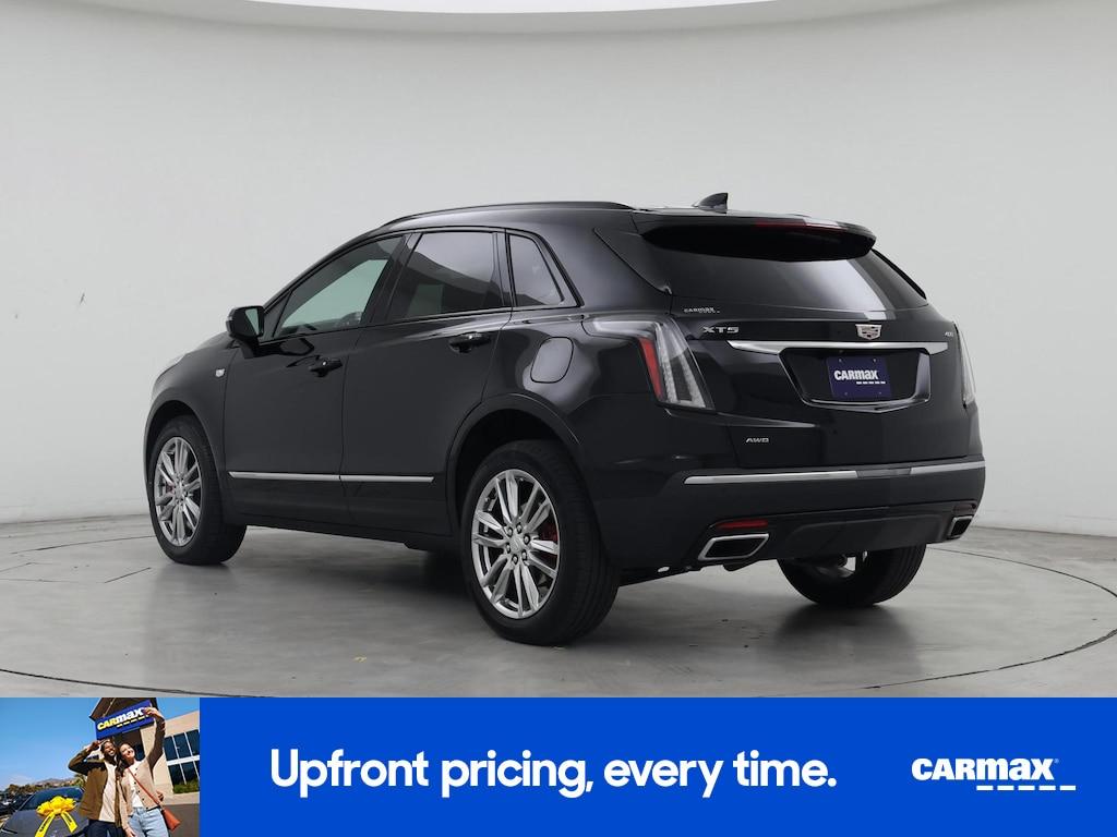 used 2022 Cadillac XT5 car, priced at $34,998