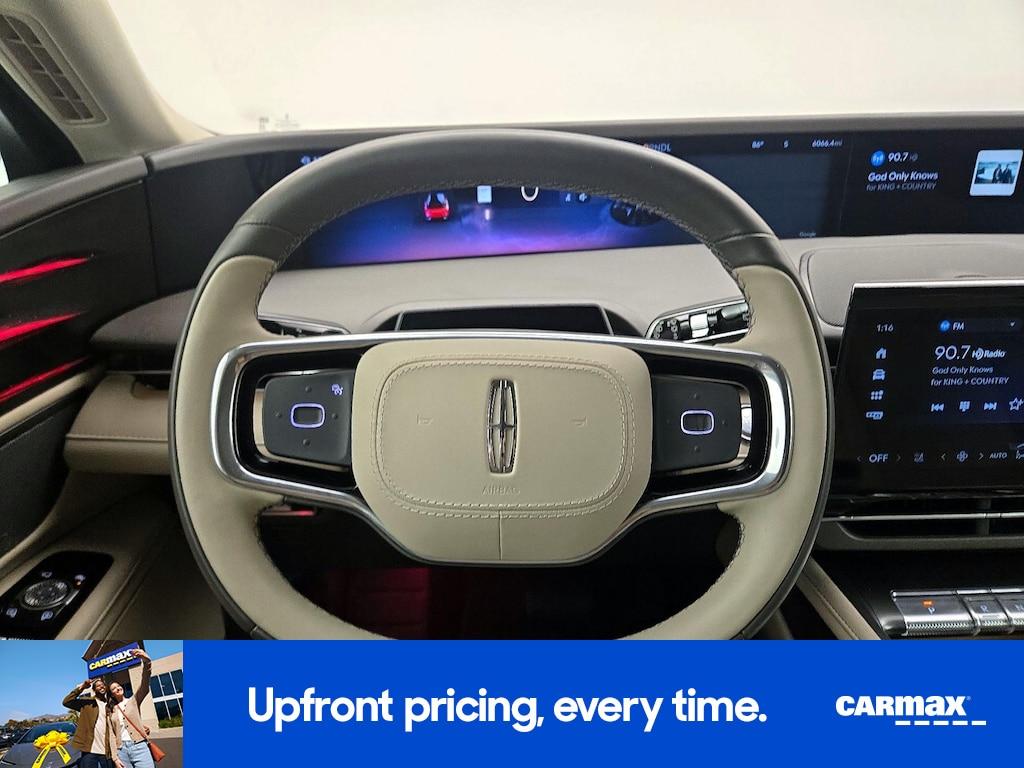 used 2024 Lincoln Nautilus car, priced at $49,998