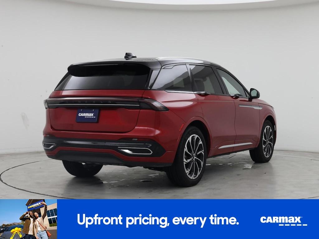 used 2024 Lincoln Nautilus car, priced at $49,998
