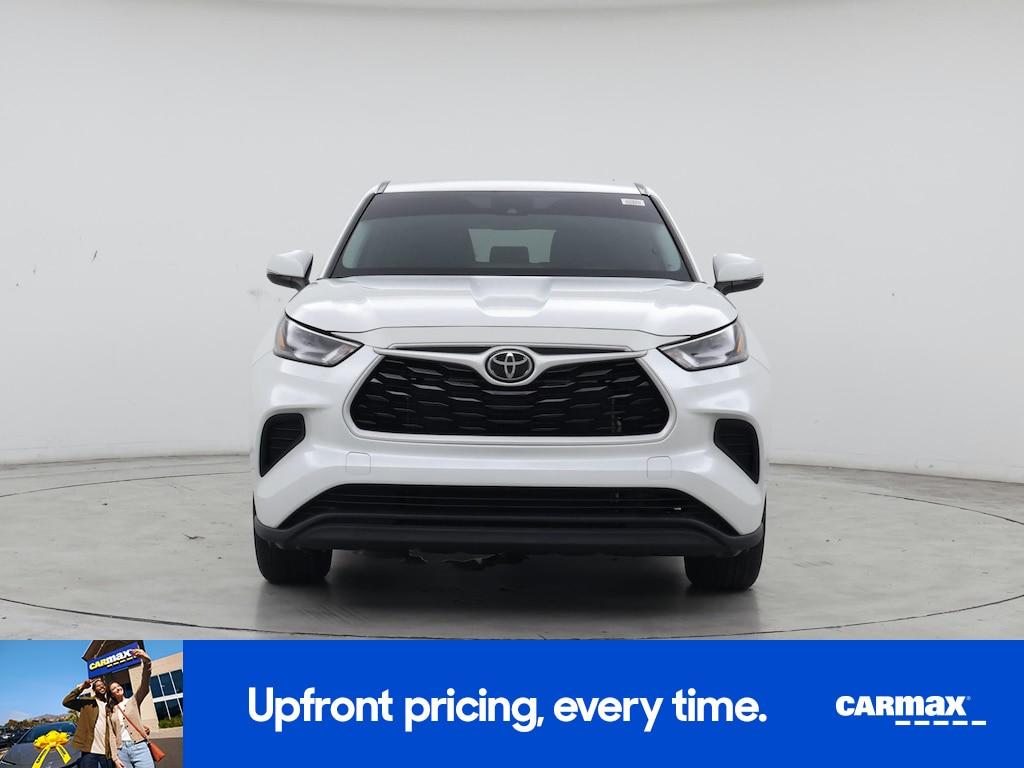 used 2023 Toyota Highlander car, priced at $31,998