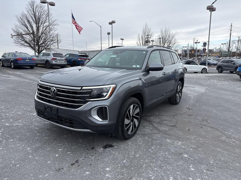 used 2025 Volkswagen Atlas car, priced at $32,182