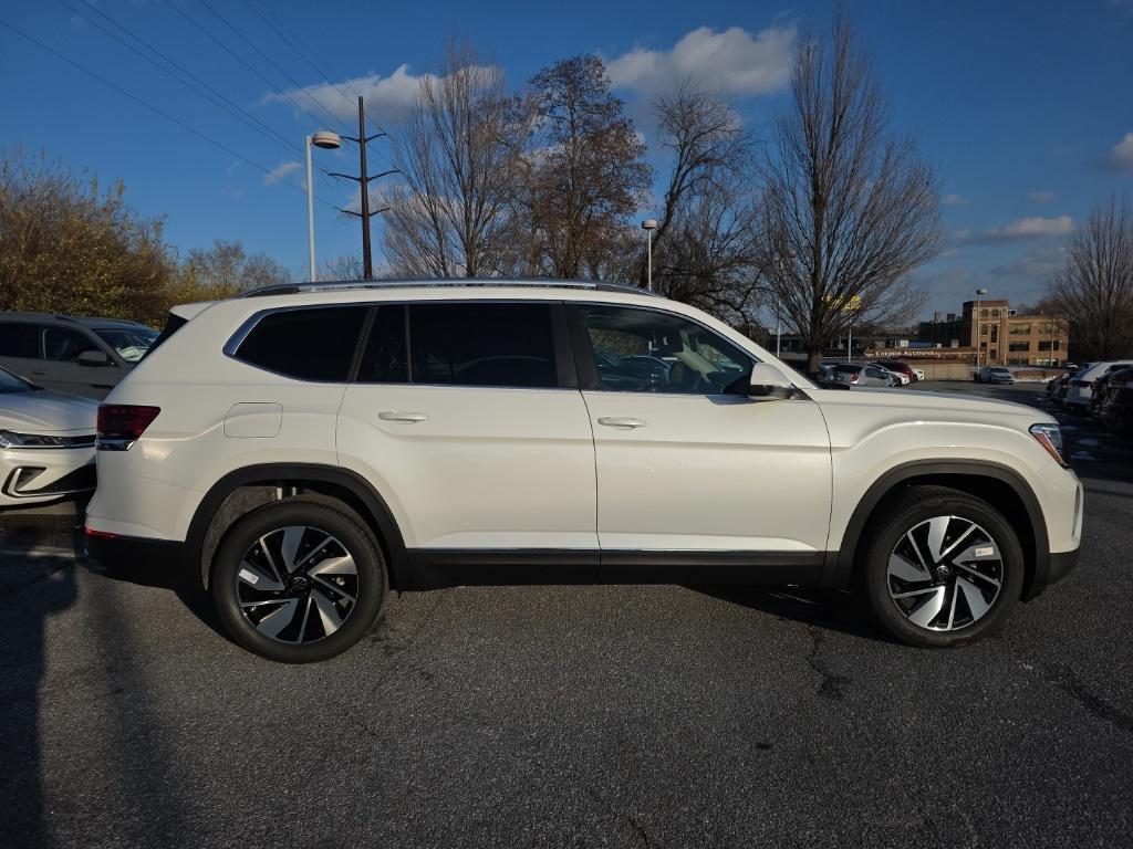 new 2026 Volkswagen Atlas car, priced at $47,923