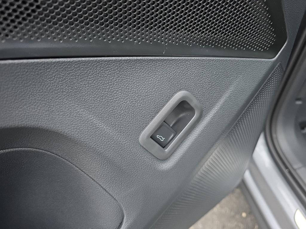 new 2026 Volkswagen Tiguan car, priced at $36,572