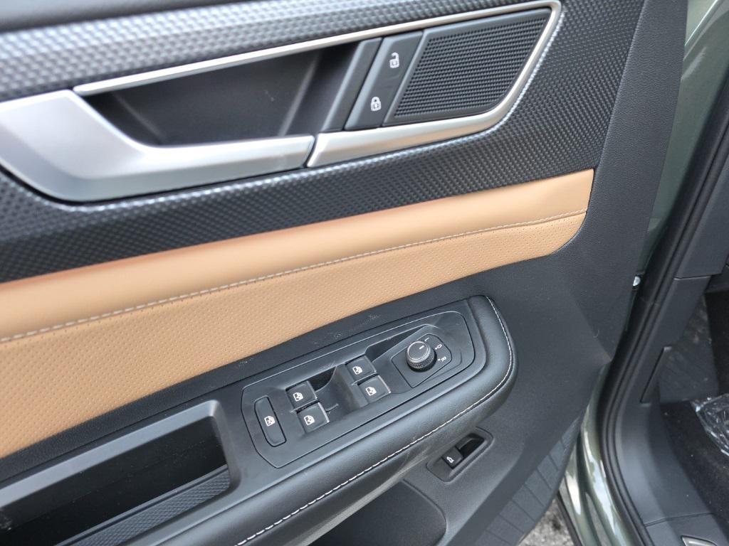 new 2026 Volkswagen Atlas Cross Sport car, priced at $46,460