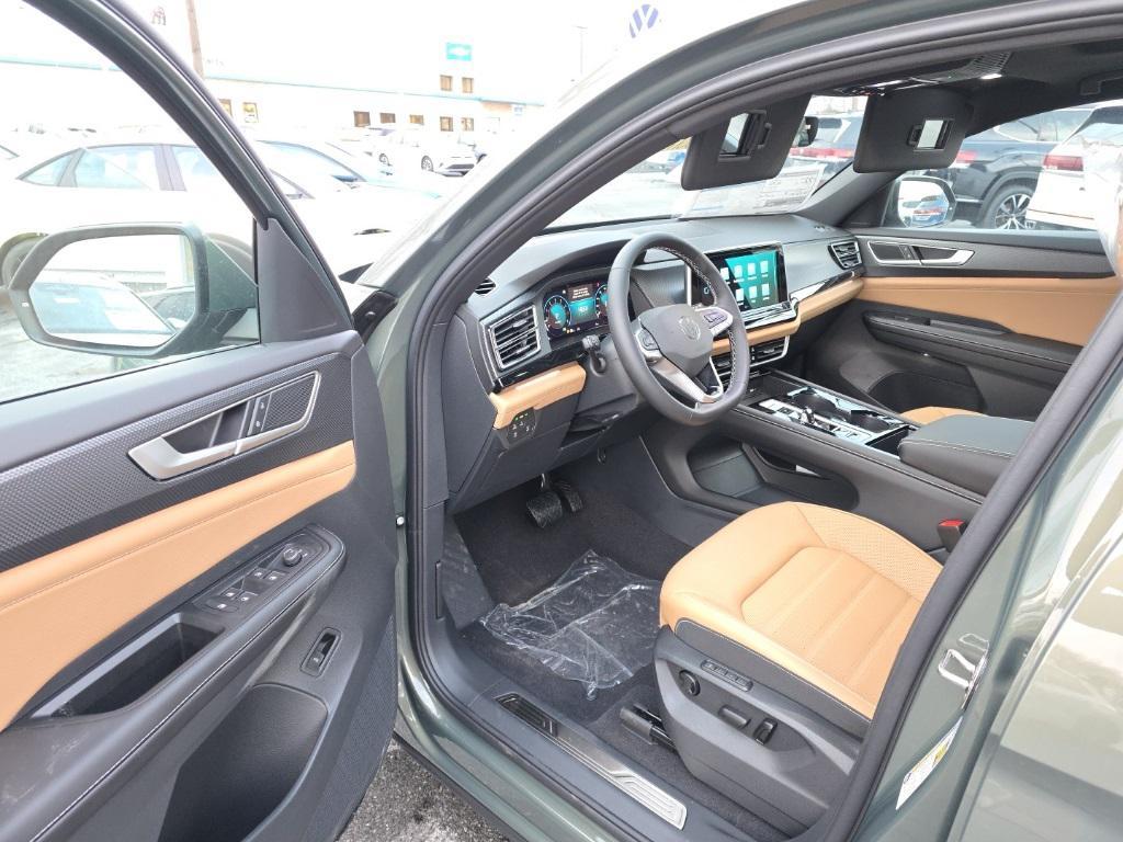 new 2026 Volkswagen Atlas Cross Sport car, priced at $46,460