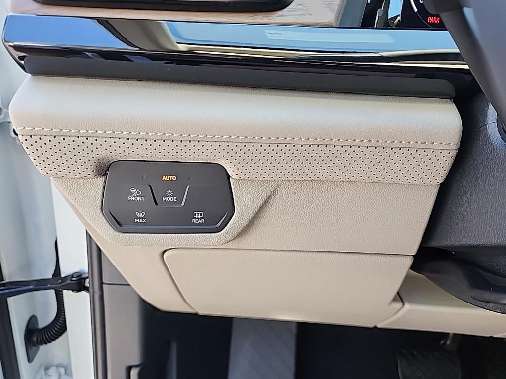 new 2026 Volkswagen Atlas car, priced at $46,281