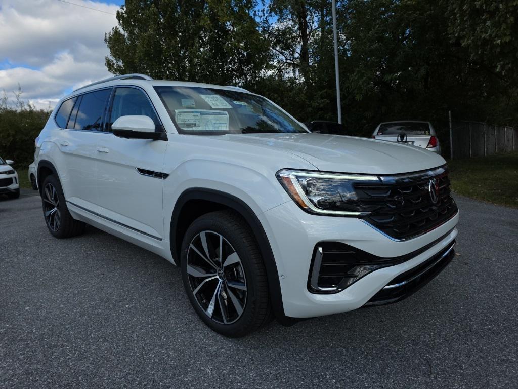 new 2026 Volkswagen Atlas car, priced at $53,007