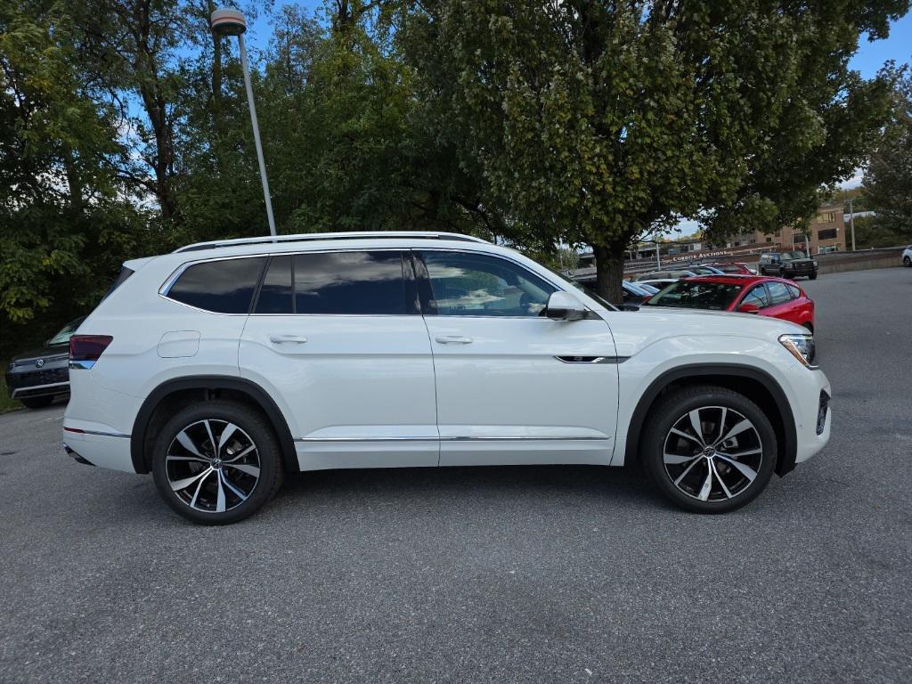 new 2026 Volkswagen Atlas car, priced at $53,007