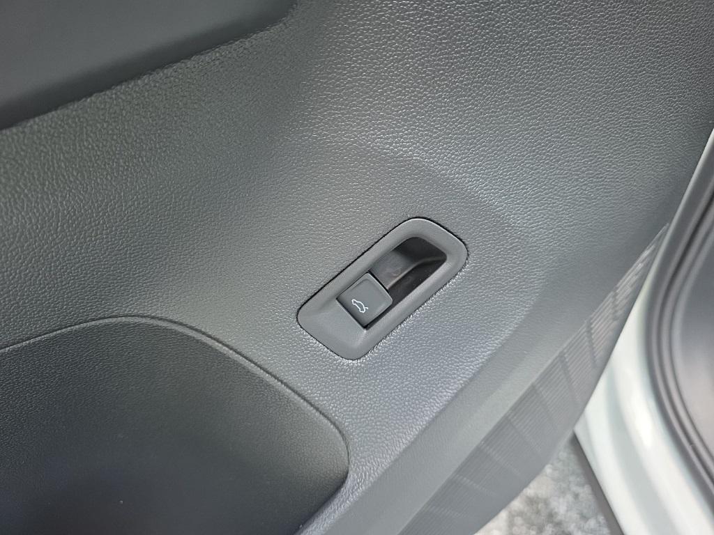 new 2026 Volkswagen Atlas car, priced at $53,007