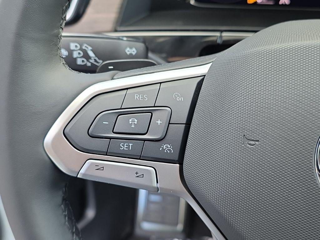 new 2026 Volkswagen Atlas car, priced at $54,007