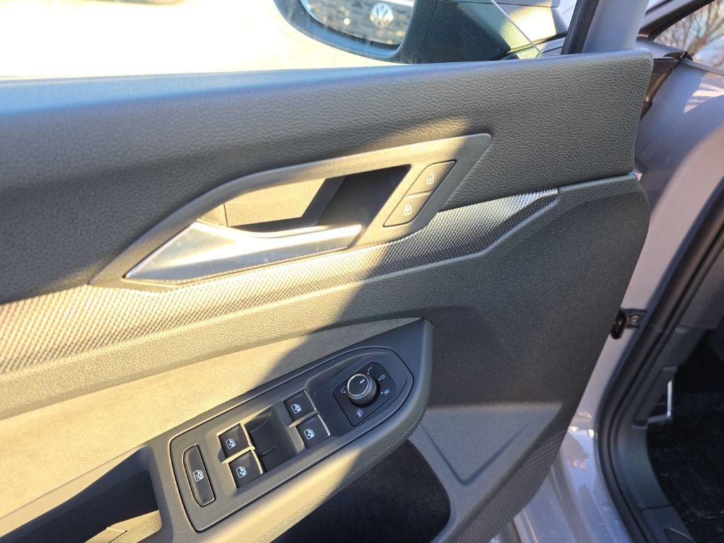 new 2026 Volkswagen Golf GTI car, priced at $39,433