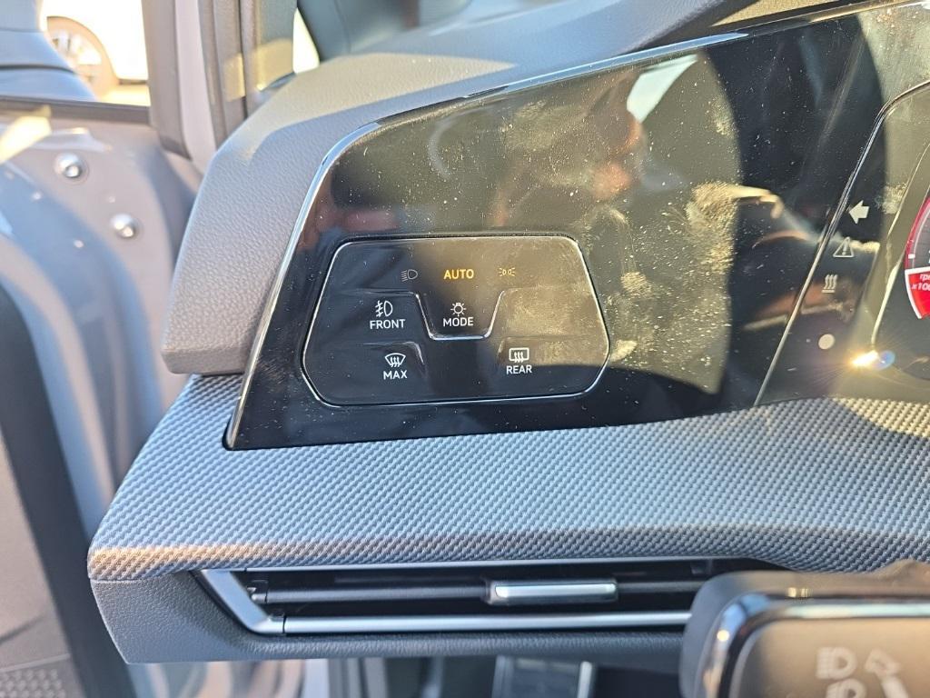 new 2026 Volkswagen Golf GTI car, priced at $40,433