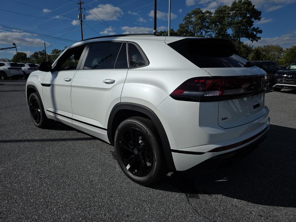 new 2026 Volkswagen Atlas Cross Sport car, priced at $48,972