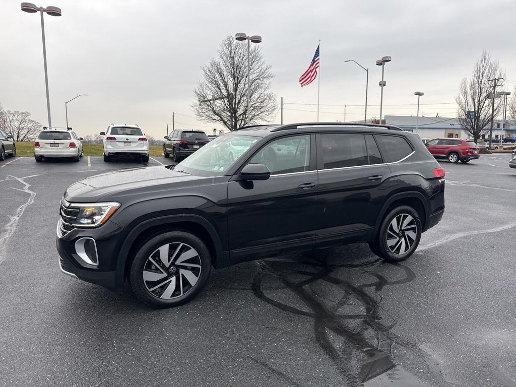used 2025 Volkswagen Atlas car, priced at $31,293