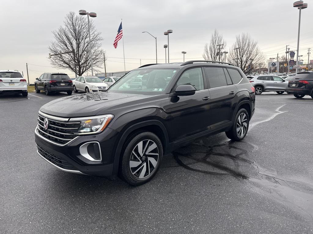 used 2025 Volkswagen Atlas car, priced at $31,293