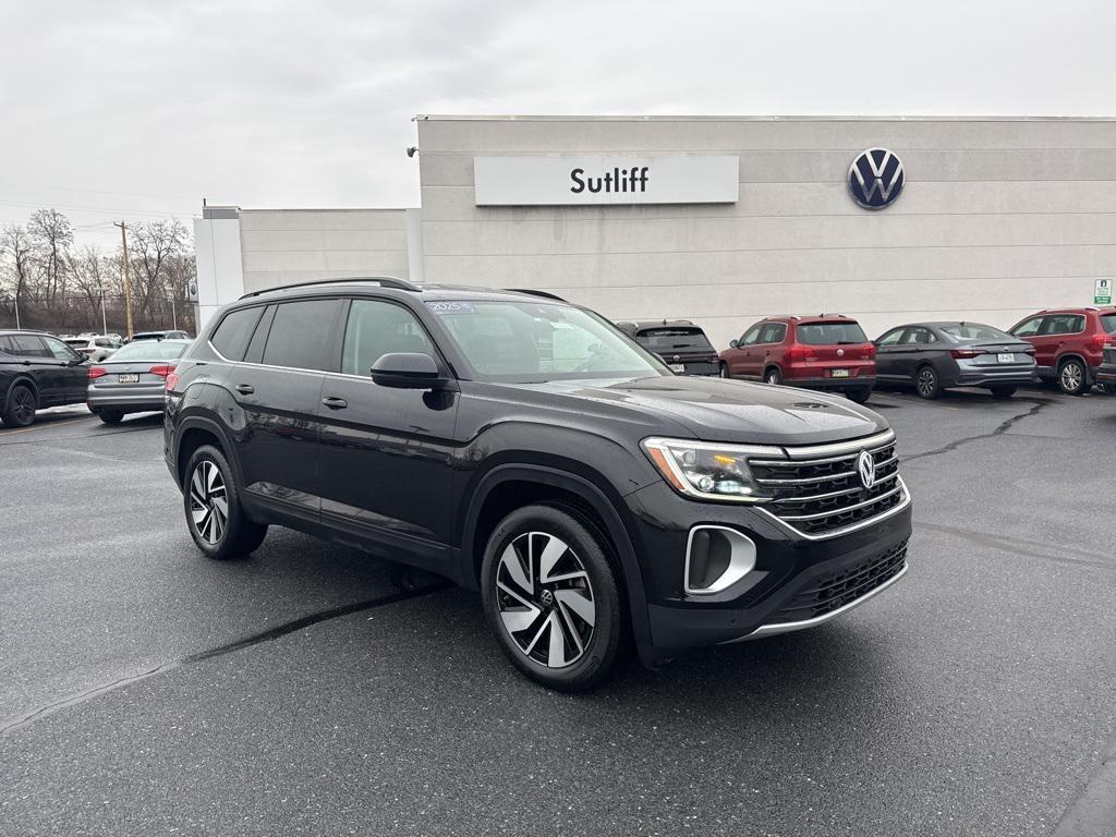 used 2025 Volkswagen Atlas car, priced at $31,293