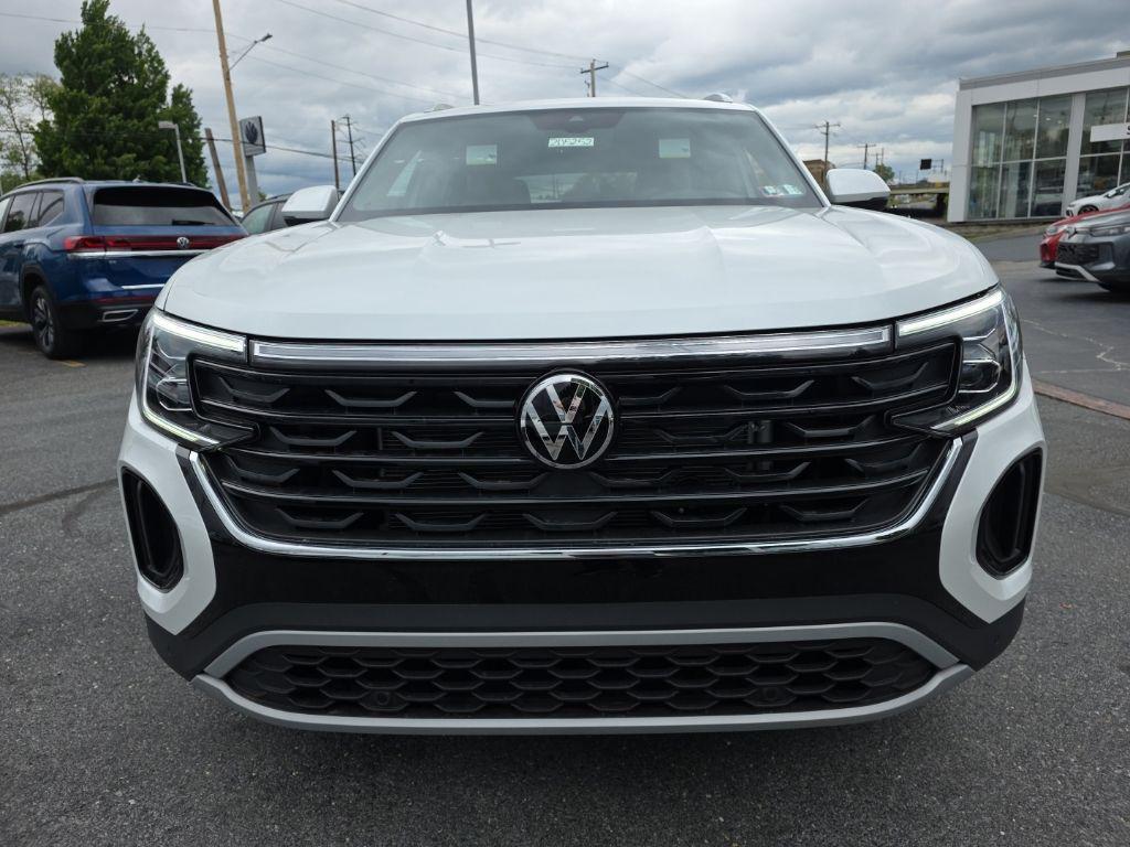 new 2026 Volkswagen Atlas Cross Sport car, priced at $44,180