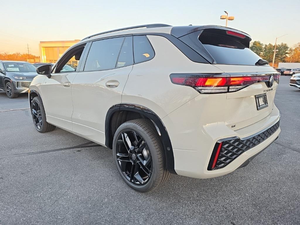 new 2026 Volkswagen Tiguan car, priced at $37,980