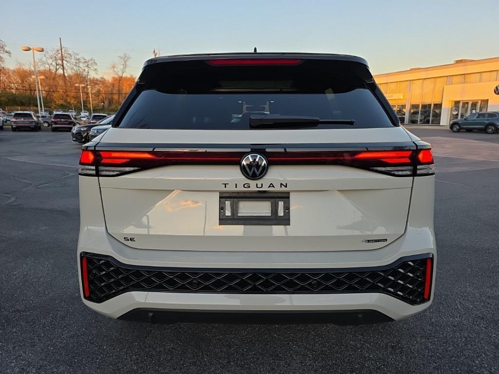 new 2026 Volkswagen Tiguan car, priced at $37,980