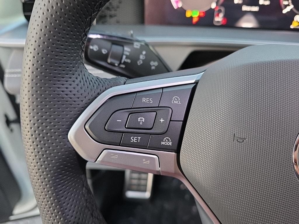 new 2026 Volkswagen Tiguan car, priced at $36,966