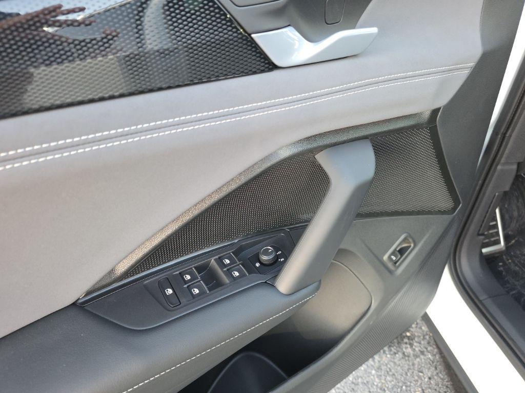 new 2026 Volkswagen Tiguan car, priced at $35,956