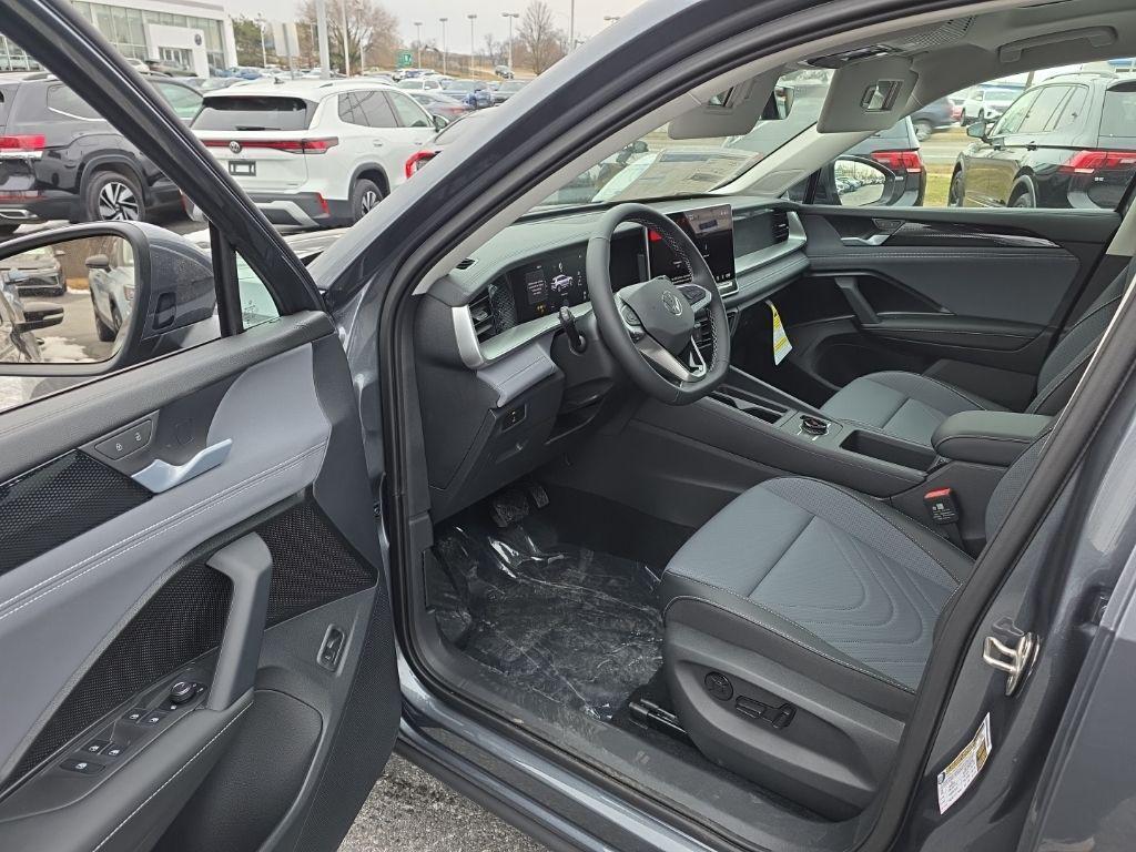 new 2026 Volkswagen Tiguan car, priced at $35,272