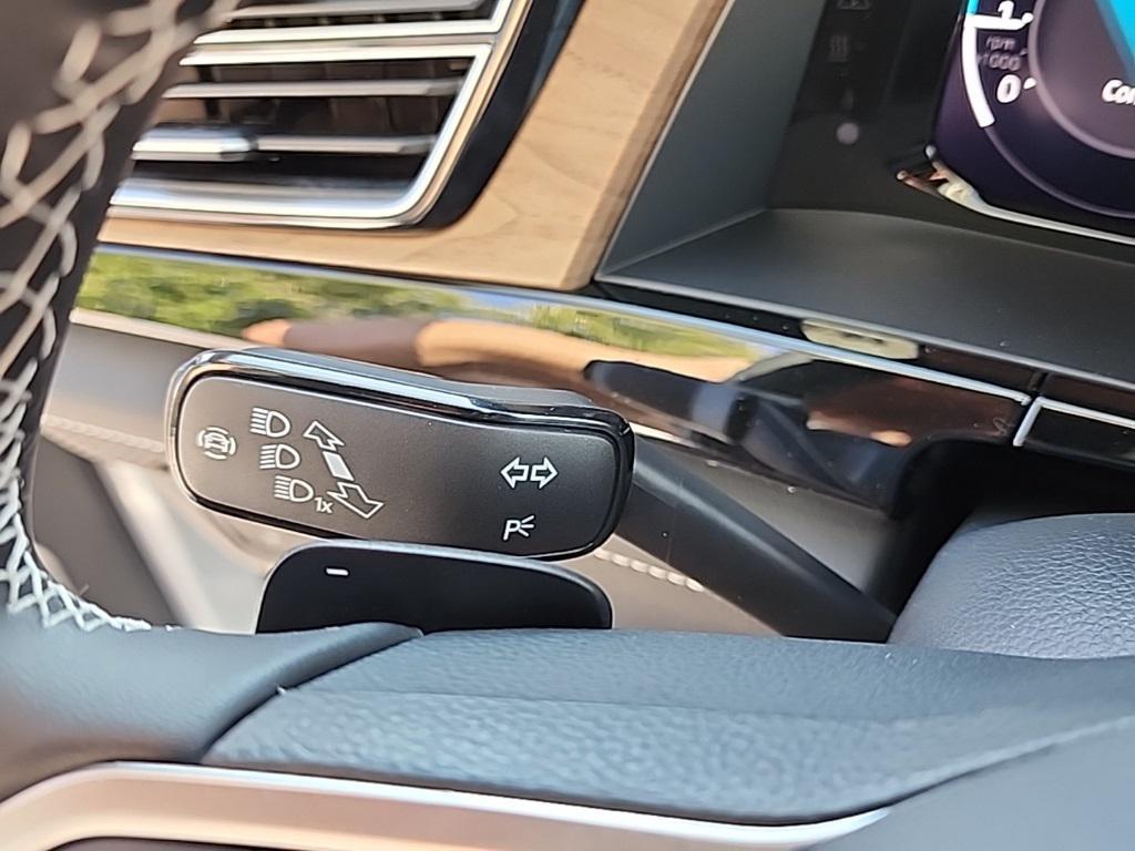 new 2026 Volkswagen Atlas car, priced at $39,040