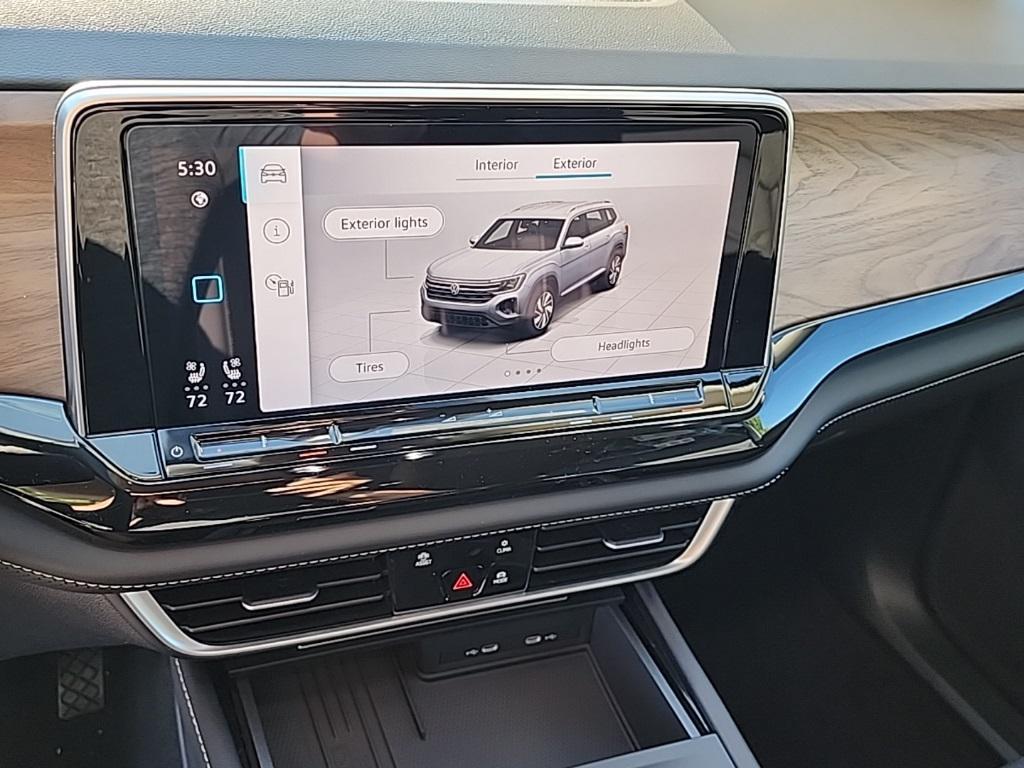 new 2026 Volkswagen Atlas car, priced at $39,040