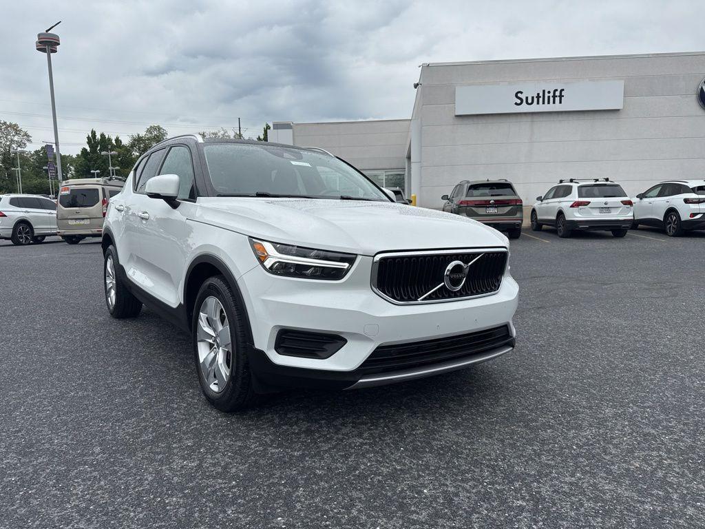used 2020 Volvo XC40 car, priced at $21,702